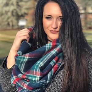 Reversible winter scarf! ❤️